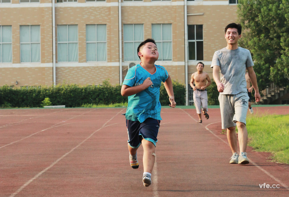 銀河電氣恒力長(zhǎng)跑隊(duì)-5 銀河電氣恒力長(zhǎng)跑隊(duì)-5